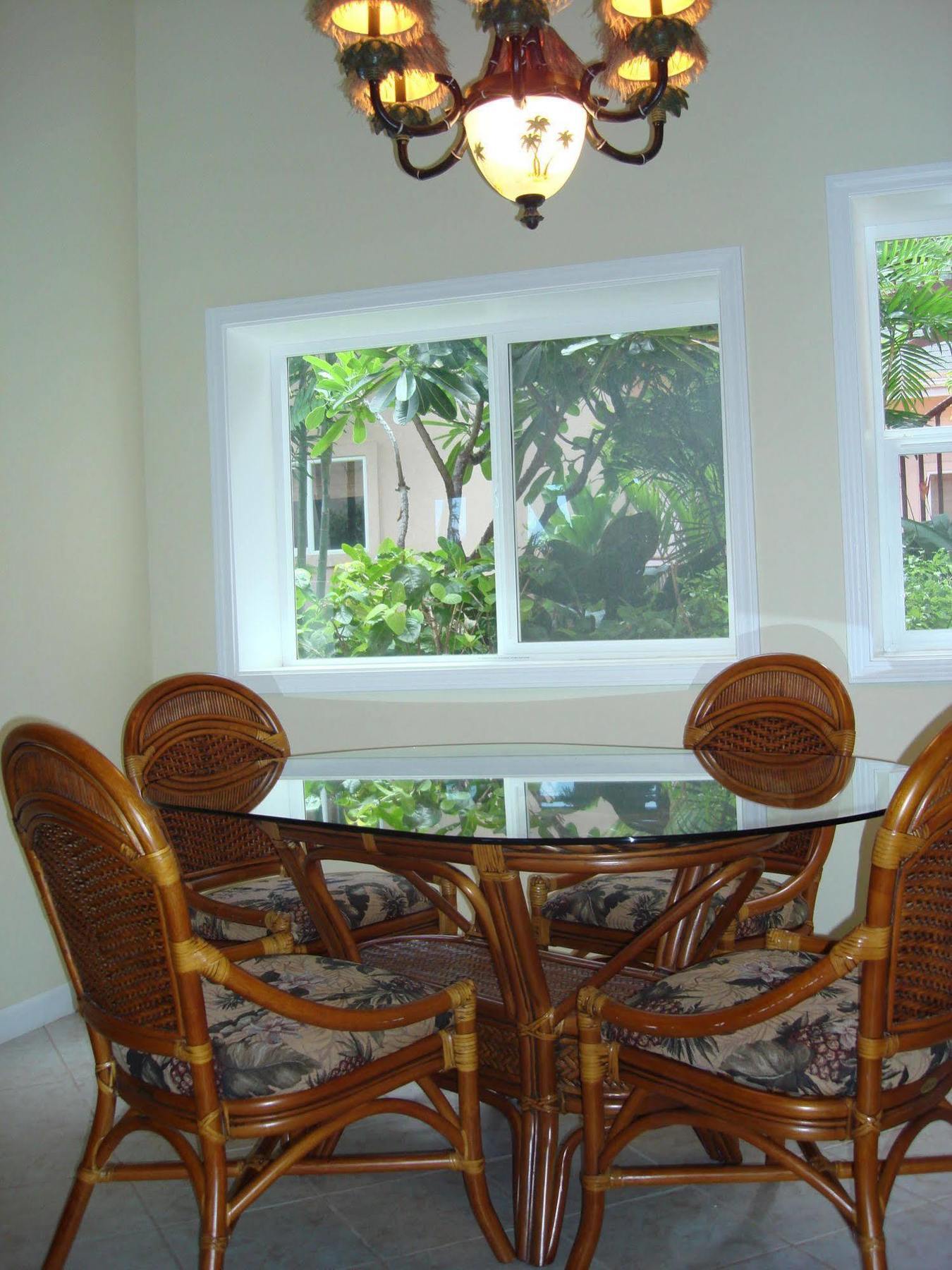 Maui Beach House B & B Kahana Bagian luar foto